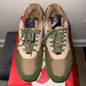 Nike Air Max Men's Sneakers - Green and Tan